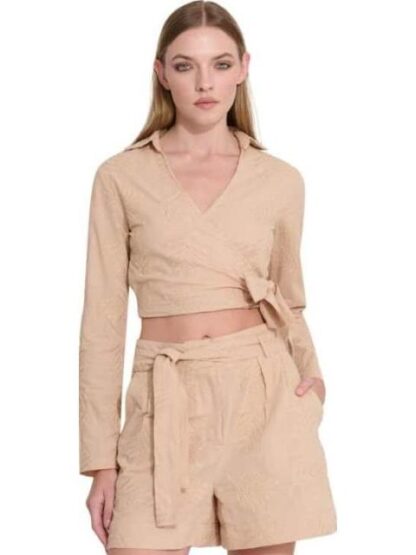 BLUSA CORTA BORDADA CAMEL HOLLY LAND - Image 2