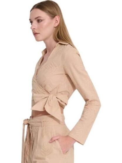 BLUSA CORTA BORDADA CAMEL HOLLY LAND - Image 4