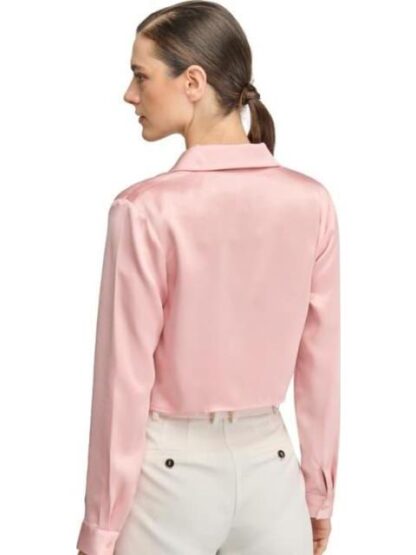 BLUSA CROP SATINADA PALO DE ROSA HOLLY LAND - Image 6