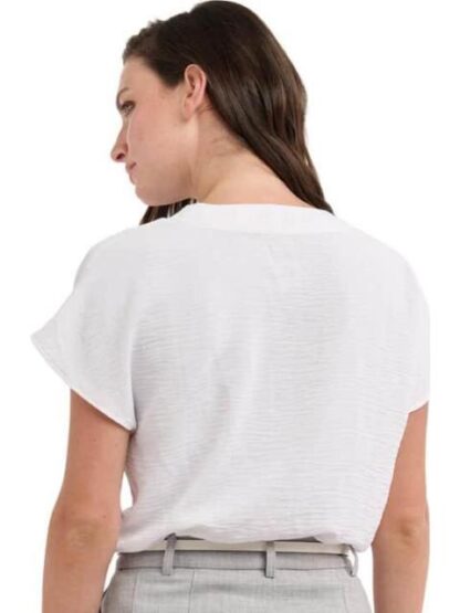BLUSA CUELLO V BLANCO HOLLY LAND - Image 3