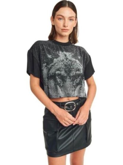 PLAYERA CROP NEGRO HOLLY LAND - Image 4