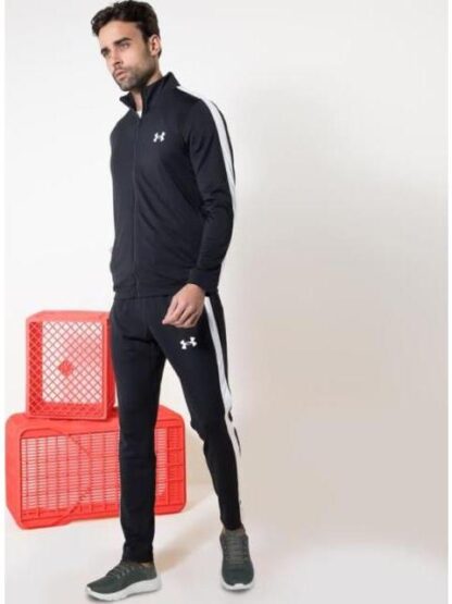 CONJUNTO EMEA CHAMARRA Y PANTS NEGRO UNDER ARMOUR MEXICO
