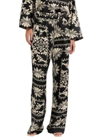 PANTALON ANCHO ESTAMPADO NEGRO HOLLY LAND - Image 3