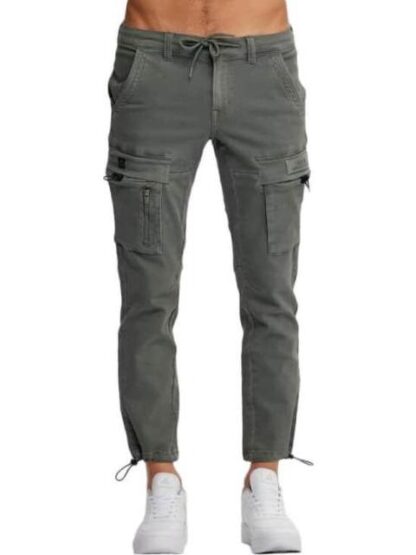 PANTALON CARGO GRIS ARRIBA DE LA MONTANA