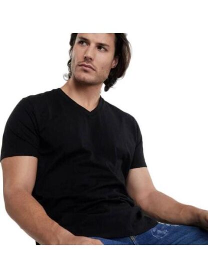 PLAYERA CUELLO V NEGRO NEXT CO - Image 2