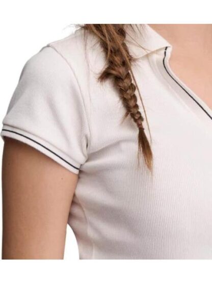 PLAYERA CUELLO V BLANCO HOLLY LAND - Image 5