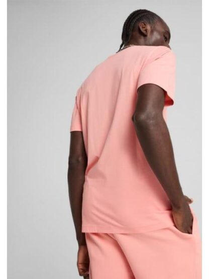 PLAYERA ESS 2 COLOR SMALL NO. 1 LOGO TEE ROSA PUMA - Image 4