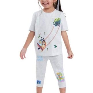 PLAYERA ESTAMPADA APLICACIONES GRIS BLUEY