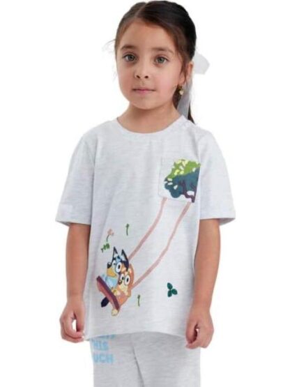 PLAYERA ESTAMPADA APLICACIONES GRIS BLUEY - Image 3