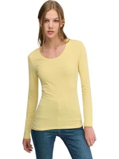 PLAYERA MANGA LARGA AMARILLO HOLLY LAND