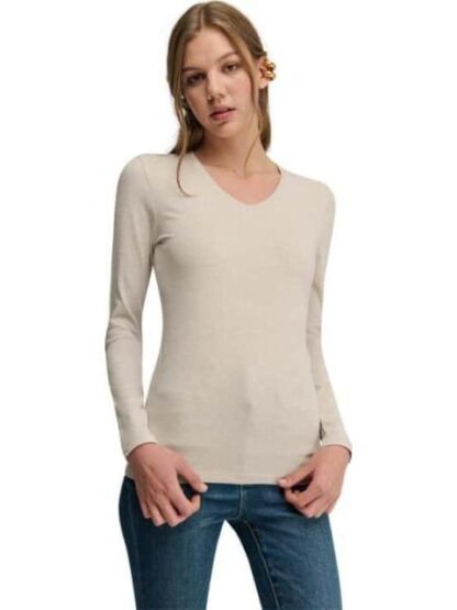 PLAYERA MANGA LARGA BEIGE HOLLY LAND