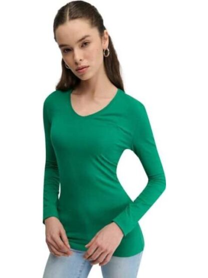 PLAYERA MANGA LARGA VERDE HOLLY LAND - Image 3