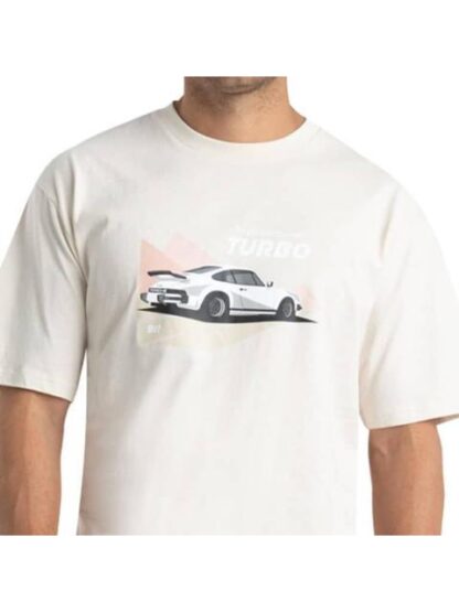 PLAYERA MOTORSPORT PORSCHE LEGACY 911 GRAPHIC TEE HUESO PUMA - Image 4