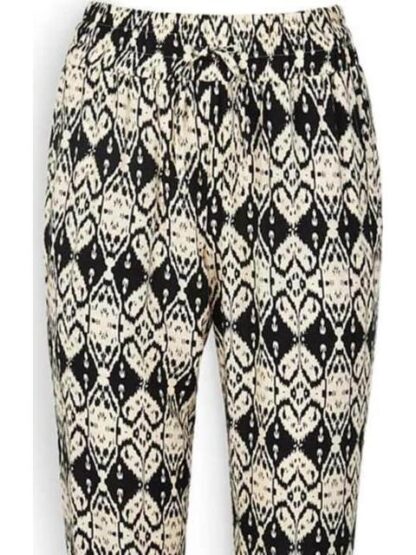 PANTALON JOGGER ESTAMPADO NEGRO PRIMARK - Image 2