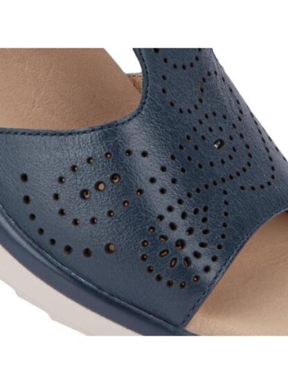 SANDALIA PERFORADA AZUL MARINO FLEXI - Image 6