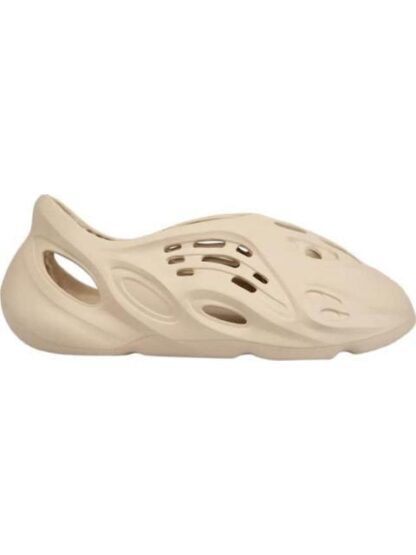SANDALIA PLAYA Y BAÑO EVA ULTRA LIGERA HUESO SLICKERS