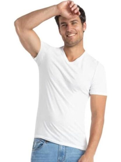 SET 3 PLAYERAS CUELLO V BLANCO LACOSTE - Image 3