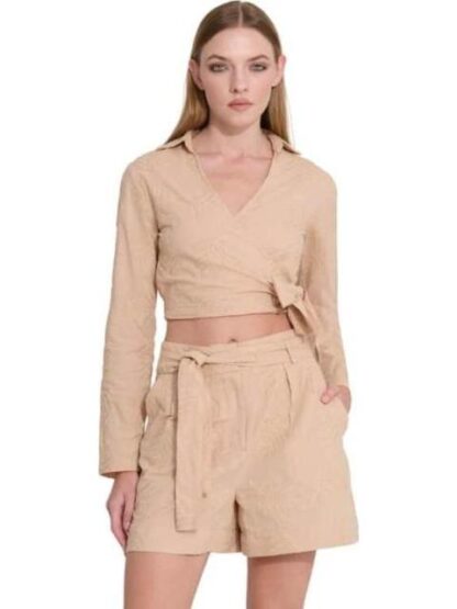 SHORT BORDADO CAMEL HOLLY LAND