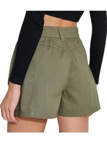 SHORT DE GABARDINA CON BOLSAS CARGO VERDE OLIVO HOLLY LAND - Image 5