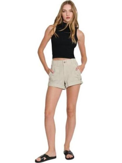 SHORT DE GABARDINA CON ELASTICO GRIS HOLLY LAND