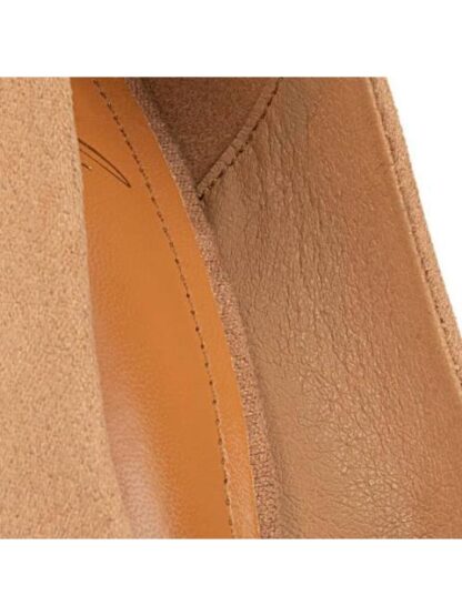 ZAPATILLA ANTE TACON MEDIO CAMEL YAELI - Image 6