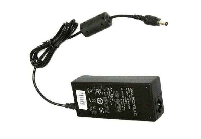 ADAPTADOR P/COMPUTADORA PORTATI