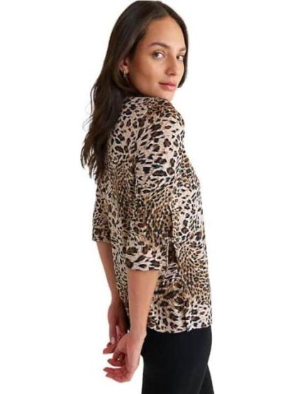 BLUSA ANIMAL PRINT CAFE PALOMA CARMIN - Image 4