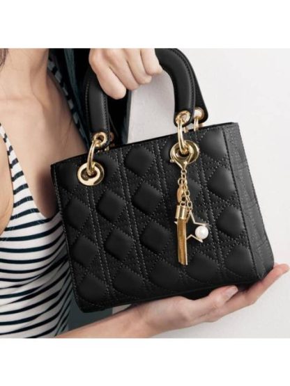 BOLSA MINI CAPITONADA NEGRO HOLLY LAND