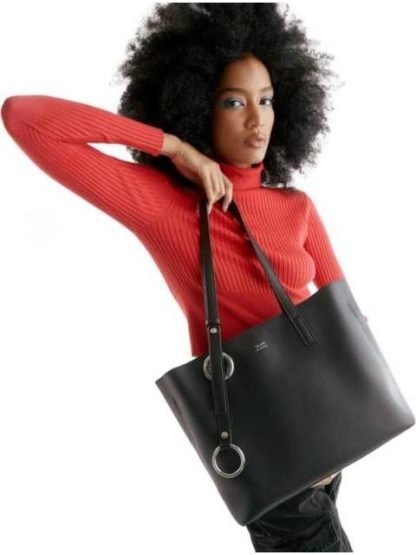 BOLSA TOTE CON LLAVERO NEGRO VI LINE - Image 3