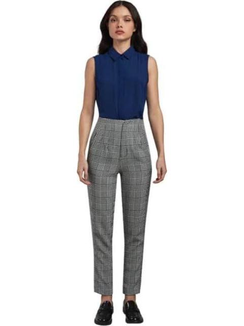PANTALON RECTO CINTURA REGULAR GRIS HOLLY LAND