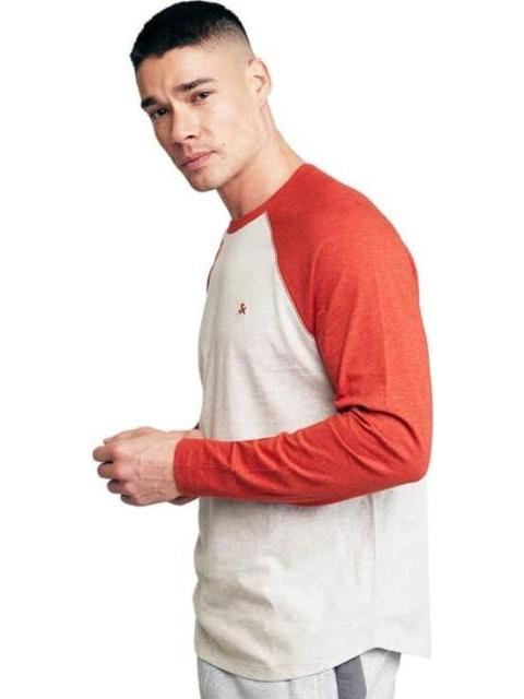 PLAYERA MANGA LARGA MODA BEIGE NEXT CO - Image 3