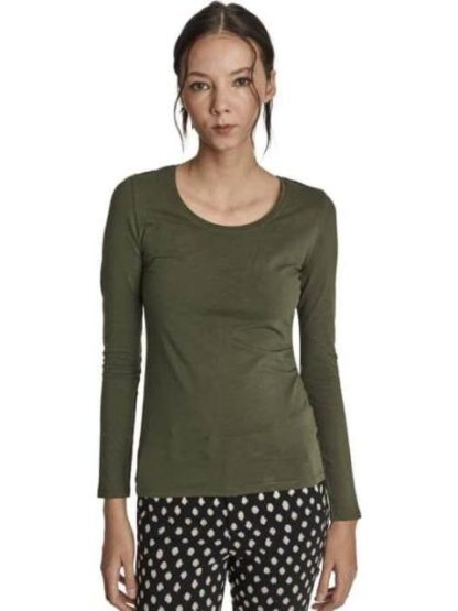 PLAYERA MANGA LARGA VERDE OLIVO HOLLY LAND