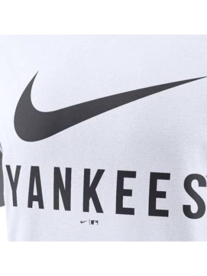PLAYERA NEW YORK YANKEES BLANCO NIKE - Image 3