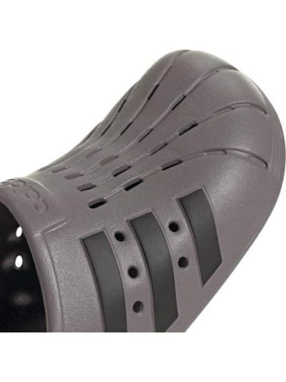 SANDALIA ADILETTE CLOG GRIS ADIDAS - Image 6