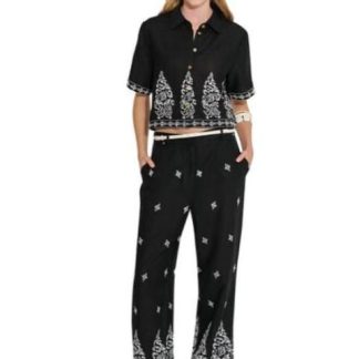 PANTALON BORDADO NEGRO HOLLY LAND