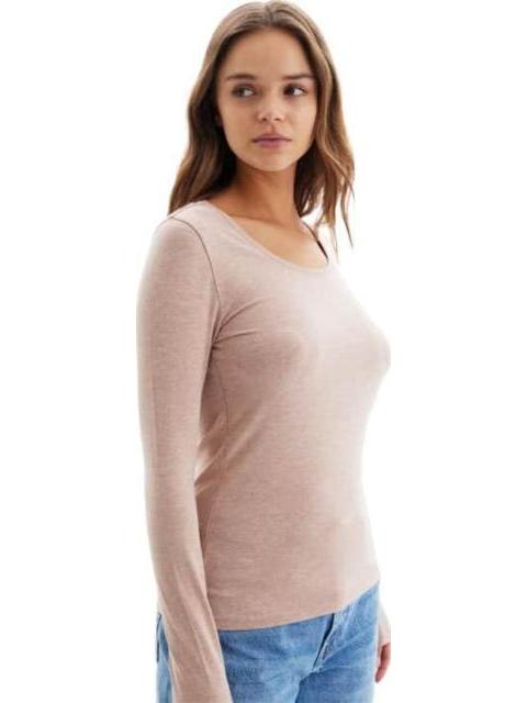 playera_manga_larga_beige_holly_land_2_182277