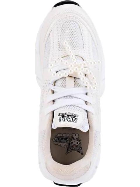 TENIS CASUAL SANRIO KUROMI 20TH ANNIVERSARY CREMA HELLO KITTY - Image 3
