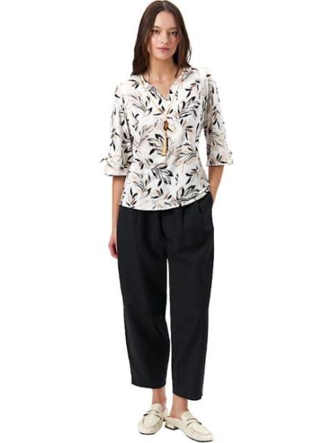 BLUSA CLASICA HUESO PALOMA CARMIN