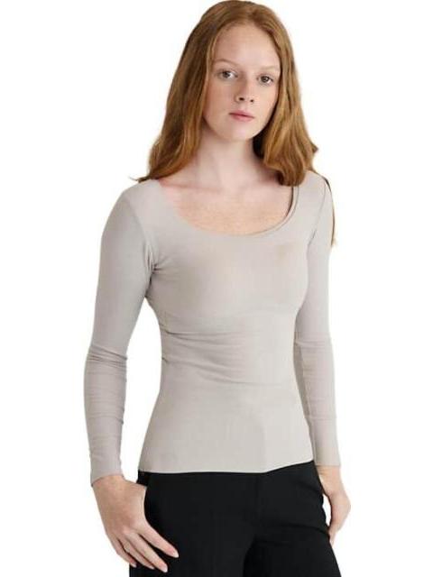 BLUSA CON COPAS BEIGE HOLLY LAND - Imagen 2