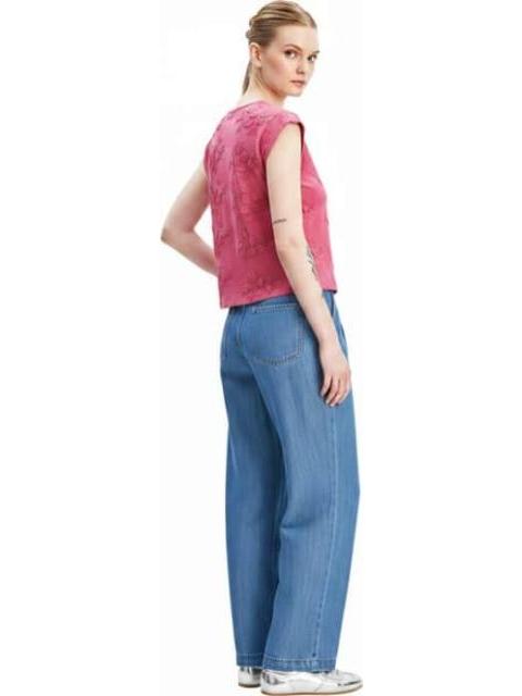 BLUSA CON DETALLES BORDADOS VINO HOLLY LAND - Imagen 4