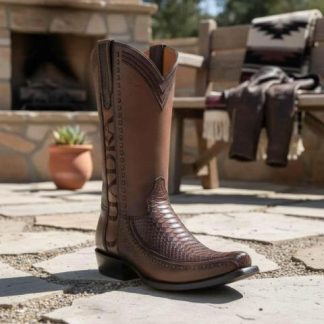 BOTA VAQUERA EXOTICA MIEL CUADRA