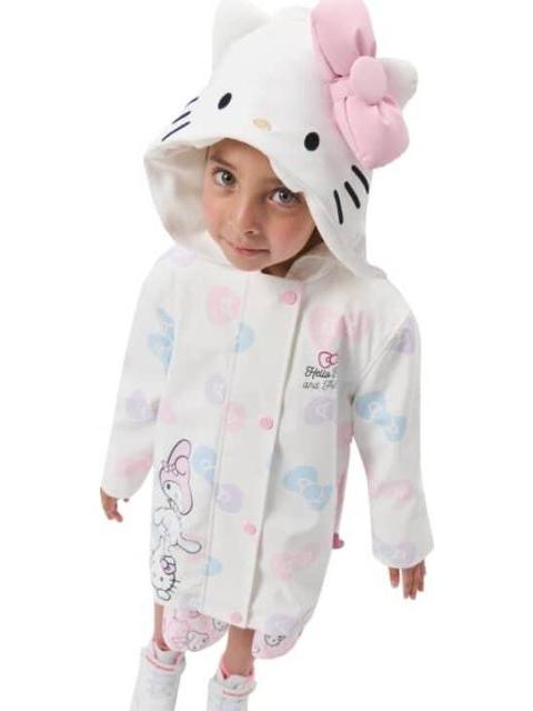 IMPERMEABLE CINNAMOROLL MARFIL HELLO KITTY AND FRIENDS - Imagen 4