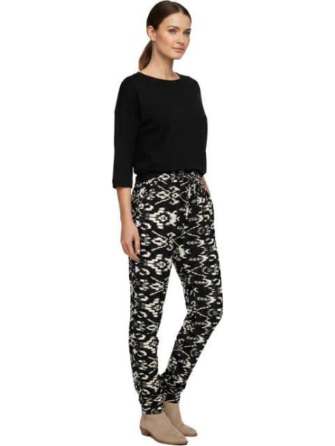 PANTALON JOGGER ESTAMPADO BLANCO/NEGRO PRIMARK