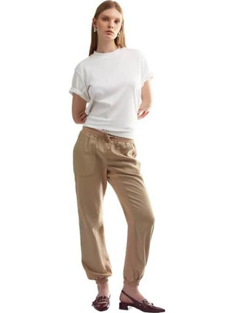 PANTALON JOGGER MARFIL HOLLY LAND - Imagen 2