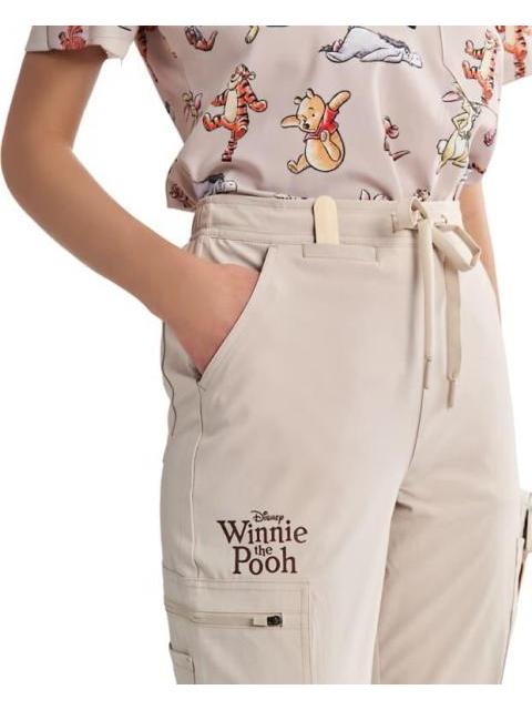PANTALON PIJAMA QUIRURGICA DAMA BEIGE WINNIE THE POOH - Imagen 3