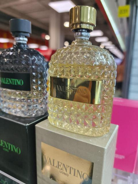 PERFUME VALENTINO BORN IN ROMA THE GOLD UOMO EAU DE TOILETTE 100ML - Imagen 8