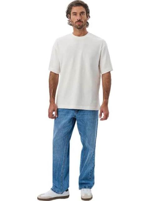 PLAYERA CUELLO REDONDO MARFIL HARD SODA