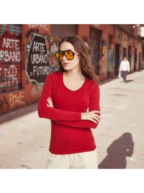 PLAYERA MANGA LARGA ROJO HOLLY LAND