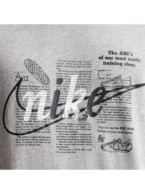 PLAYERA U NSW TEE STD CELEBRATE BRND GRIS NIKE - Imagen 6