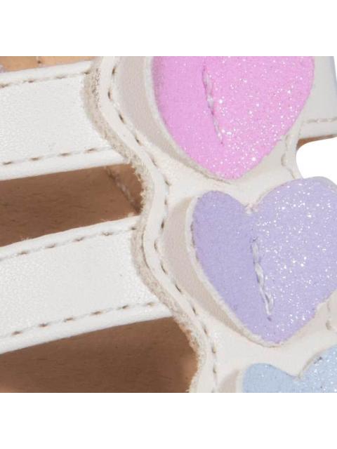 SANDALIA CORAZONES BEIGE/HUESO YU YIN - Imagen 6